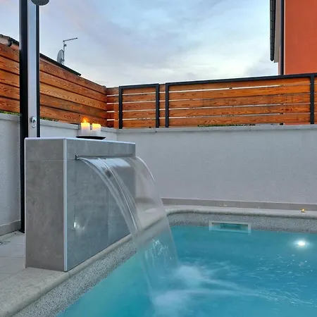 Amosa Holiday home *